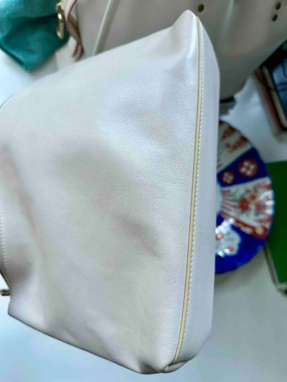 NWT Leatherology Full Grain Italian Leather Large Accessory Pouch Ivory Smooth